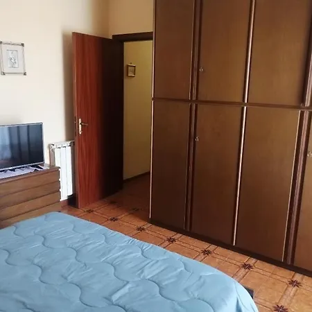 La Casa Di Teresa ,a 100 Mt Dall Ospedale E 300 Mt Dalleterme