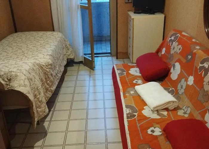 La Casa Di Teresa ,a 100 Mt Dall Ospedale E 300 Mt Dalleterme Popoli